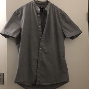 H&M’ shirt